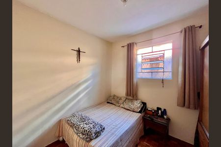 Apartamento à venda com 3 quartos, 196m² em Pompéia, Belo Horizonte