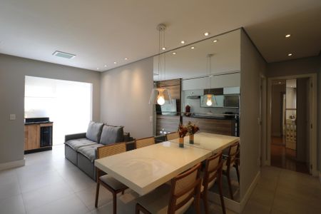 Apartamento à venda com 66m², 2 quartos e 1 vaga Apartamento à venda com 66m², 2 quartos e 1 vagaSala