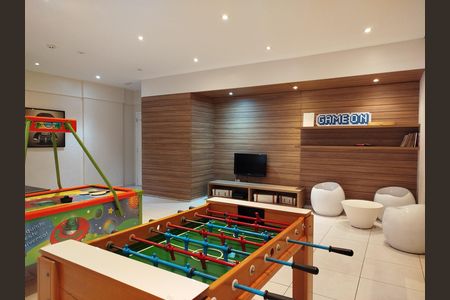 Apartamento à venda com 66m², 2 quartos e 1 vaga Apartamento à venda com 66m², 2 quartos e 1 vagaSalão de jogos
