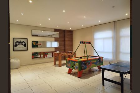 Apartamento à venda com 66m², 2 quartos e 1 vaga Apartamento à venda com 66m², 2 quartos e 1 vagaSalão de jogos