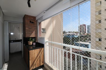 Apartamento à venda com 66m², 2 quartos e 1 vaga Apartamento à venda com 66m², 2 quartos e 1 vagaVaranda