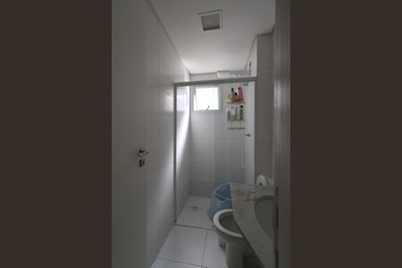 Apartamento à venda com 66m², 2 quartos e 1 vaga Apartamento à venda com 66m², 2 quartos e 1 vagaBanheiro da Suíte 2