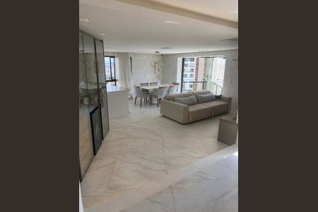 Apartamento para alugar com 156m², 3 quartos e 3 vagas Apartamento para alugar com 156m², 3 quartos e 3 vagasFoto 01