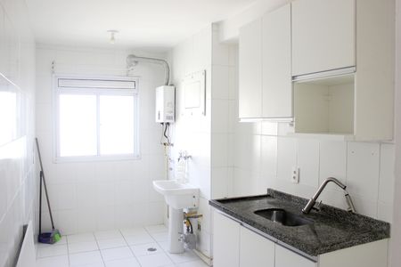 Cozinha de apartamento à venda com 2 quartos, 59m² em Jardim Flor da Montanha, Guarulhos