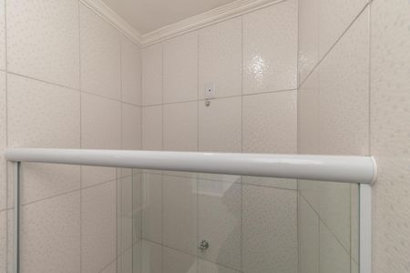 Banheiro de apartamento para alugar com 1 quarto, 42m² em Vila Bancaria, São Paulo