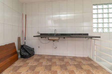 Cozinha e Área de Serviço de apartamento para alugar com 1 quarto, 42m² em Vila Bancaria, São Paulo