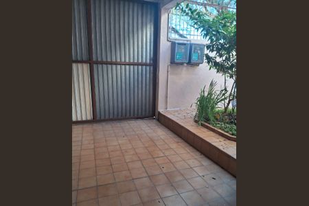 Área externa de casa para alugar com 2 quartos, 180m² em Jardim Bonfiglioli, Jundiaí