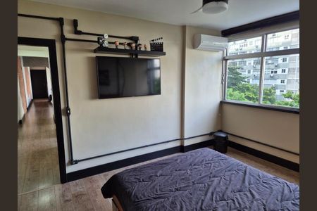 Quarto de apartamento à venda com 2 quartos, 100m² em Leblon, Rio de Janeiro