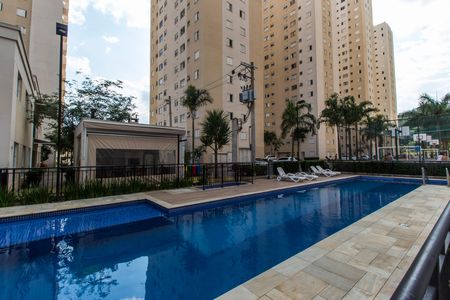 Piscina de apartamento à venda com 2 quartos, 55m² em Centro, Barueri
