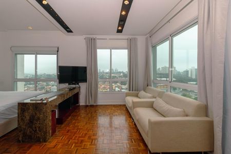 Sala de kitnet/studio para alugar com 1 quarto, 52m² em Três Figueiras, Porto Alegre