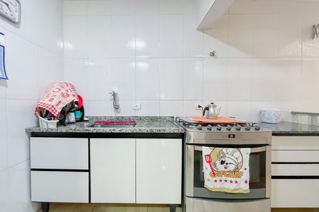 Cozinha de casa à venda com 2 quartos, 56m² em Padroeira, Osasco