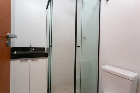 Banheiro de apartamento para alugar com 2 quartos, 40m² em Vila Jacuí, São Paulo