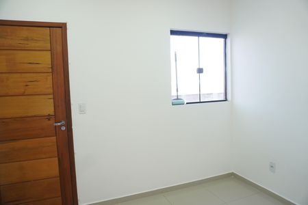 Sala/cozinha de apartamento para alugar com 2 quartos, 47m² em Vila Jacuí, São Paulo