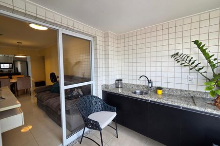 Apartamento para alugar com 64m², 2 quartos e 1 vaga Apartamento para alugar com 64m², 2 quartos e 1 vagaVaranda
