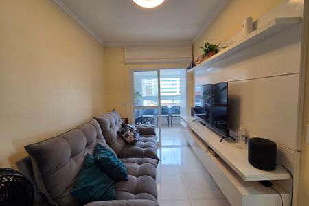 Sala de apartamento para alugar com 2 quartos, 64m² em Guilhermina, Praia Grande