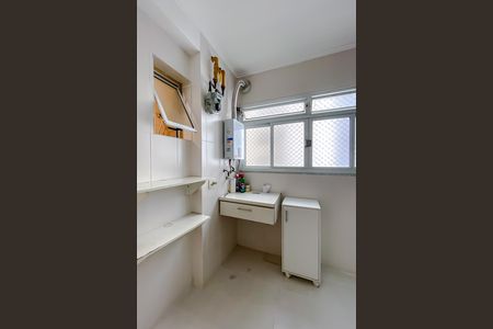 Área de Serviço de apartamento para alugar com 4 quartos, 105m² em Perdizes, São Paulo