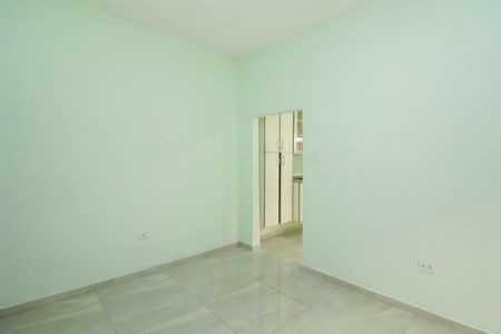 Sala de casa para alugar com 1 quarto, 85m² em Jardim Saint Moritz, Taboão da Serra