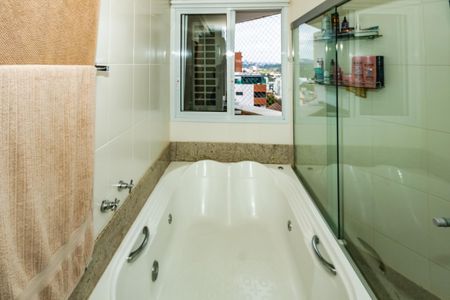 Banheiro do Quarto 4 de apartamento à venda com 4 quartos, 188m² em Liberdade, Belo Horizonte