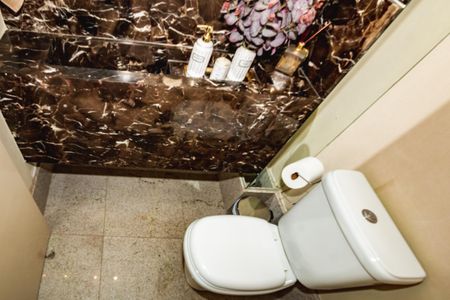 Apartamento à venda com 188m², 4 quartos e 3 vagasLavabo