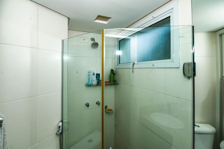 Apartamento à venda com 188m², 4 quartos e 3 vagasBanheiro do Quarto 3