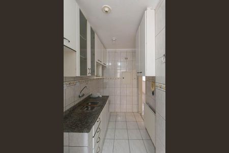 Cozinha de apartamento à venda com 2 quartos, 58m² em Jardim dos Oliveiras, Campinas
