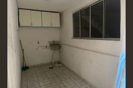 Área de serviço de casa para alugar com 1 quarto, 80m² em Jardim Adriana, Guarulhos