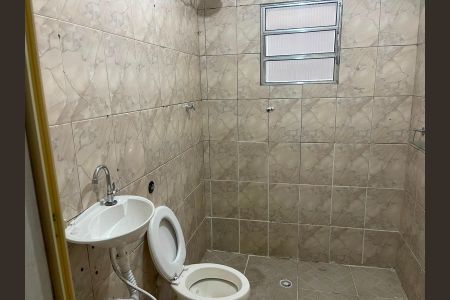 Casa para alugar com 80m², 1 quarto e 2 vagas Casa para alugar com 80m², 1 quarto e 2 vagasBanheiro