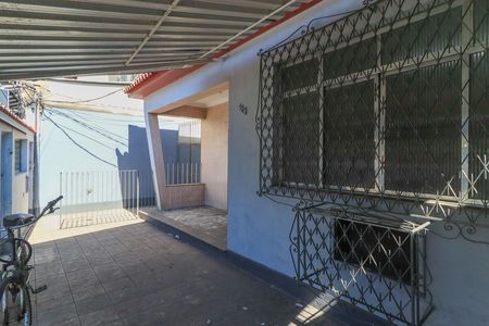 Quintal de casa para alugar com 3 quartos, 150m² em Marechal Hermes, Rio de Janeiro