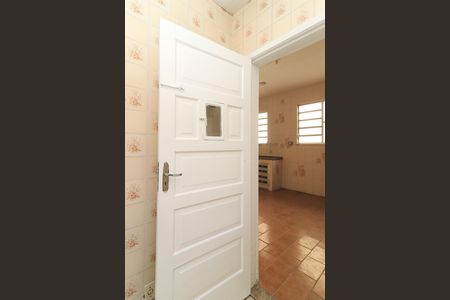 Área de Serviço de casa para alugar com 3 quartos, 160m² em Marechal Hermes, Rio de Janeiro