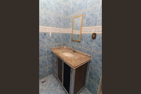 Banheiro da Suíte de casa para alugar com 3 quartos, 160m² em Marechal Hermes, Rio de Janeiro