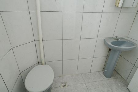 Banheiro de apartamento para alugar com 1 quarto, 45m² em Campo Grande, Rio de Janeiro