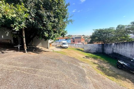 Quintal de casa à venda com 3 quartos, 855m² em Palmeiras, Belo Horizonte