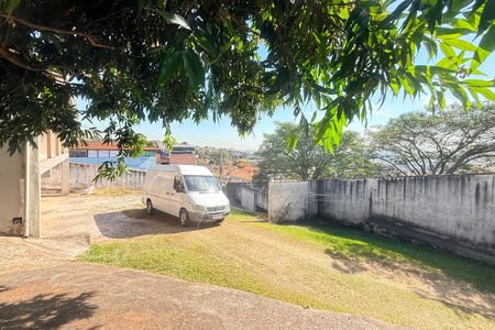 Quintal de casa à venda com 3 quartos, 855m² em Palmeiras, Belo Horizonte