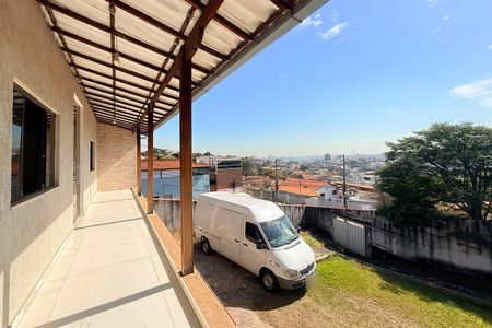 Varanda de casa à venda com 3 quartos, 855m² em Palmeiras, Belo Horizonte