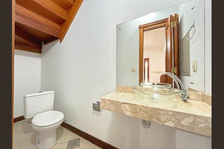 Lavabo de casa de condomínio para alugar com 3 quartos, 140m² em Hípica, Porto Alegre