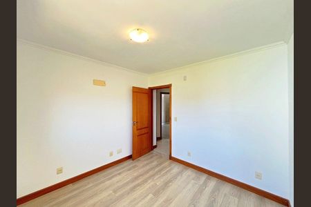 Quarto de casa de condomínio para alugar com 3 quartos, 140m² em Hípica, Porto Alegre