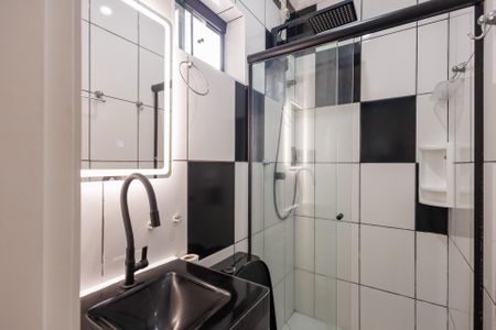 Studio para alugar com 45m², 1 quarto e 1 vaga Studio para alugar com 45m², 1 quarto e 1 vagaBanheiro