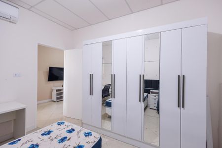 Studio para alugar com 45m², 1 quarto e 1 vaga Studio para alugar com 45m², 1 quarto e 1 vagaQuarto