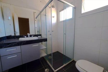 Banheiro de casa para alugar com 4 quartos, 381m² em Loteamento Alphaville Campinas, Campinas