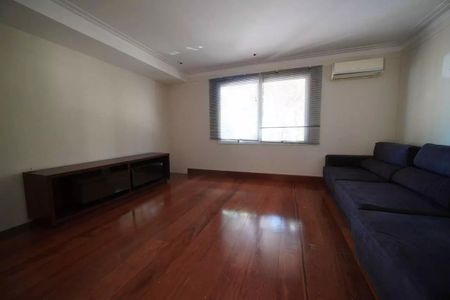 Quarto de casa para alugar com 4 quartos, 381m² em Loteamento Alphaville Campinas, Campinas