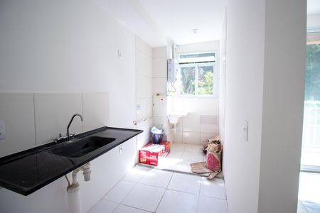 Cozinha e Área de Serviço de apartamento para alugar com 2 quartos, 47m² em Bonsucesso, Rio de Janeiro