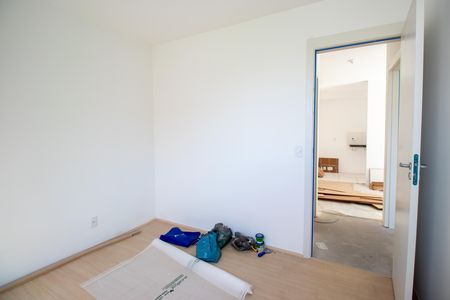 Quarto 2 de apartamento para alugar com 2 quartos, 47m² em Bonsucesso, Rio de Janeiro