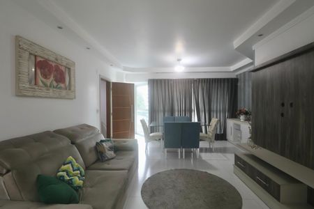 Apartamento para alugar com 3 quartos, 105m² em Jardim Las Palmas, Guarujá