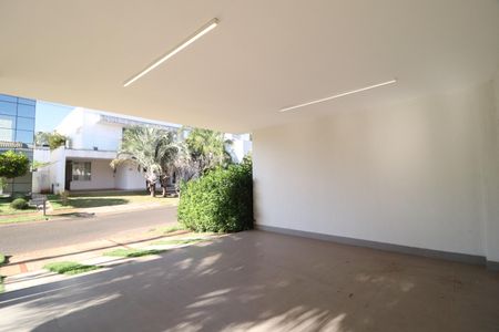 Casa de condomínio para alugar com 259m², 4 quartos e 4 vagasVaranda da Sala