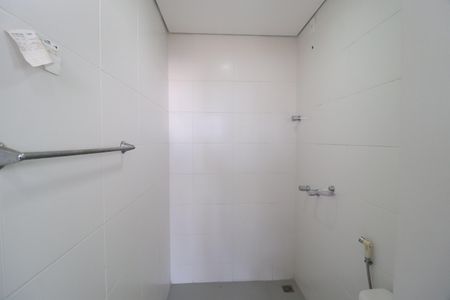 Casa de condomínio para alugar com 259m², 4 quartos e 4 vagasBanheiro da varanda