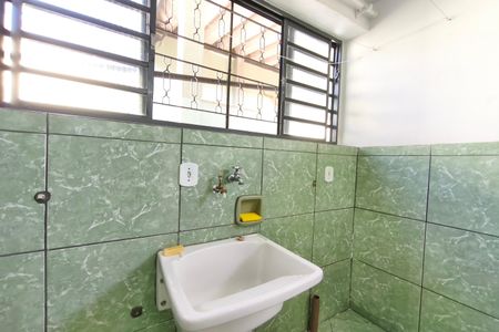 Área de Serviço de casa para alugar com 1 quarto, 64m² em Jardim do Lago Continuacao, Campinas