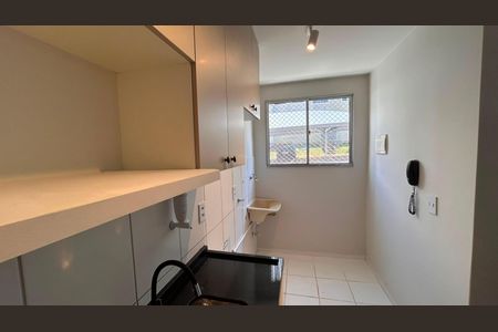 Área de serviço de apartamento para alugar com 2 quartos, 48m² em Jardim Nova Europa, Campinas