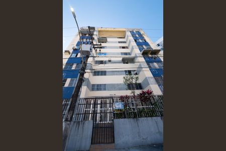 Apartamento para alugar com 70m², 2 quartos e sem vaga