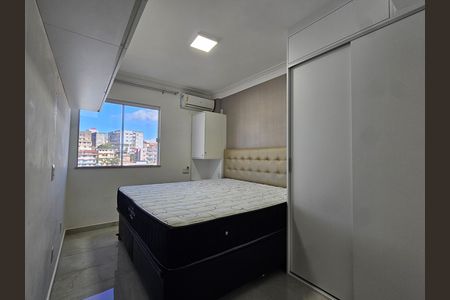 Apartamento para alugar com 70m², 2 quartos e sem vaga