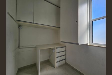 Apartamento para alugar com 70m², 2 quartos e sem vaga